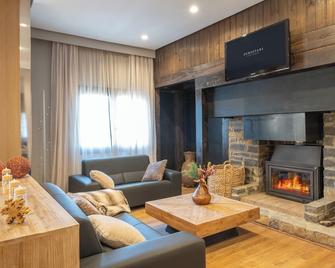 Eurostars Royal Tanau - Naut Aran - Living room
