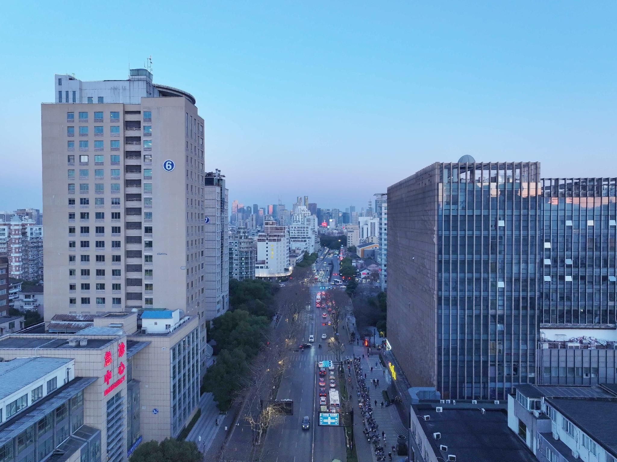 Ibis Hangzhou West Lake Jiefang Road thumbnail 3