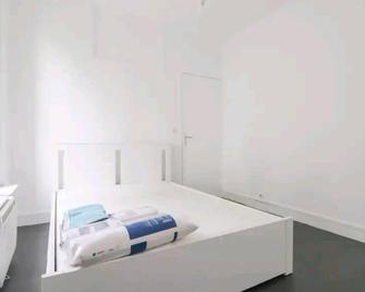 Montrouge 1 Bedroom Flat 30m2 - (2 pièces) - Montrouge - Chambre
