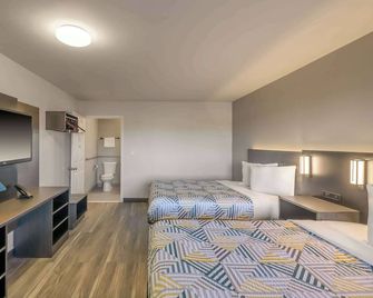 Motel 6 Commerce Ga - Commerce - Bedroom