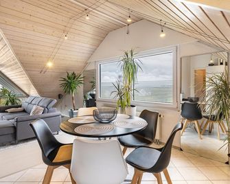 Ferienwohnung Christine - Hayingen - Comedor