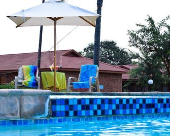 Zororo Lodge - Polokwane - Bazén