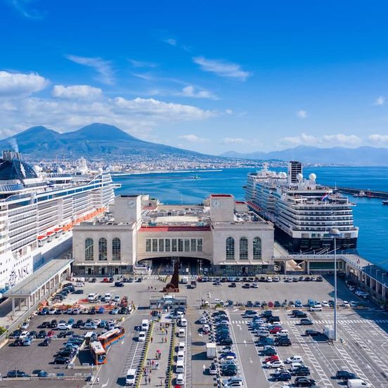 Outdoors view view of Smart Hotel Napoli