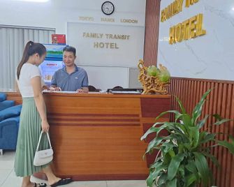 Family Transit Hotel - Hanoi - Recepción