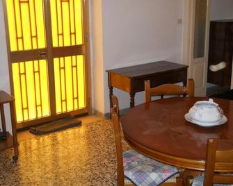 Villa Conte in Salento - Francavilla Fontana - Comedor