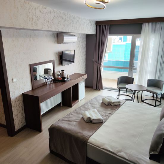 Velmore Hotel & Spa image 1