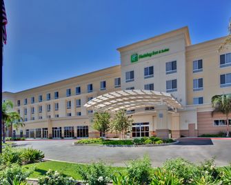 Holiday Inn & Suites Bakersfield By IHG - בייקרספילד - בניין