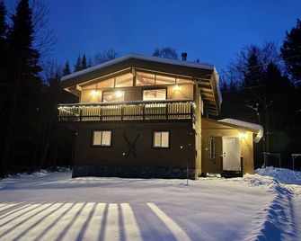 Peaceful chalet near Bromley, Magic, Okemo, Mount Snow, and Stratton - Windham - Edificio