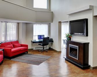 Comfort Inn - Thunder Bay - Ruang tamu