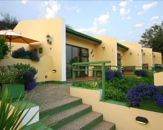 Onganga Hotel Pension - Windhuk - Gebäude
