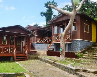 Guest House Quinta Natural Bangalots - Сан-Томе - Будівля