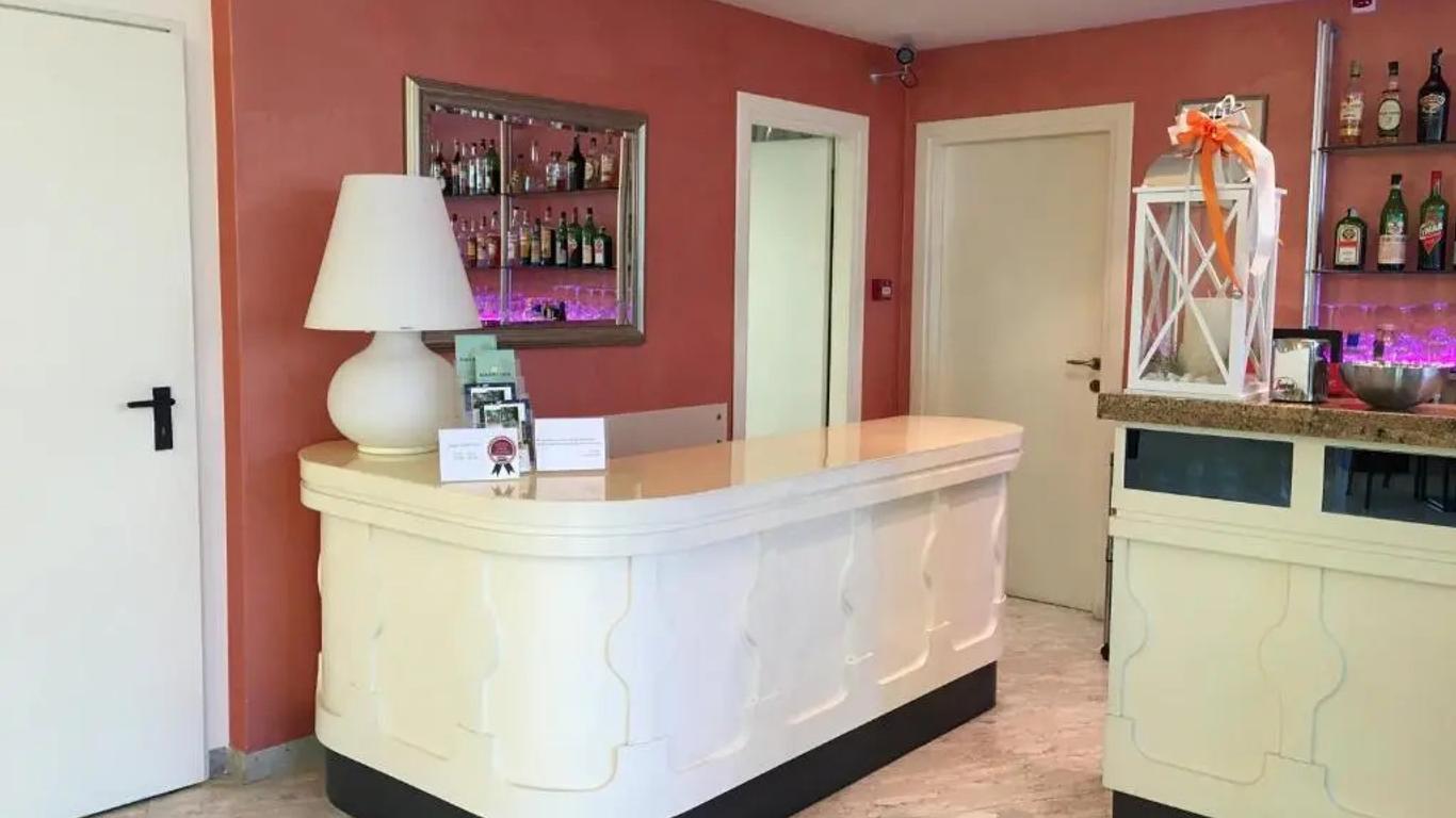 Hotel Plutone