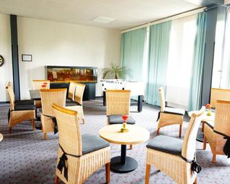 Hotel Am Tierpark - Güstrow - Wohnzimmer