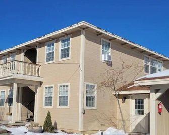 Vc Stay 'o'day O'night' - Virginia City - Building