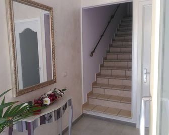 Bed and Breakfast La Guglia nel Salento - Galatina - Escaleras