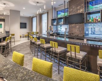 SpringHill Suites by Marriott Seattle Downtown/ S Lake Union - Seattle - Bar