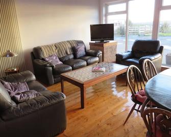 Carnside Guest House - Bushmills - Living room