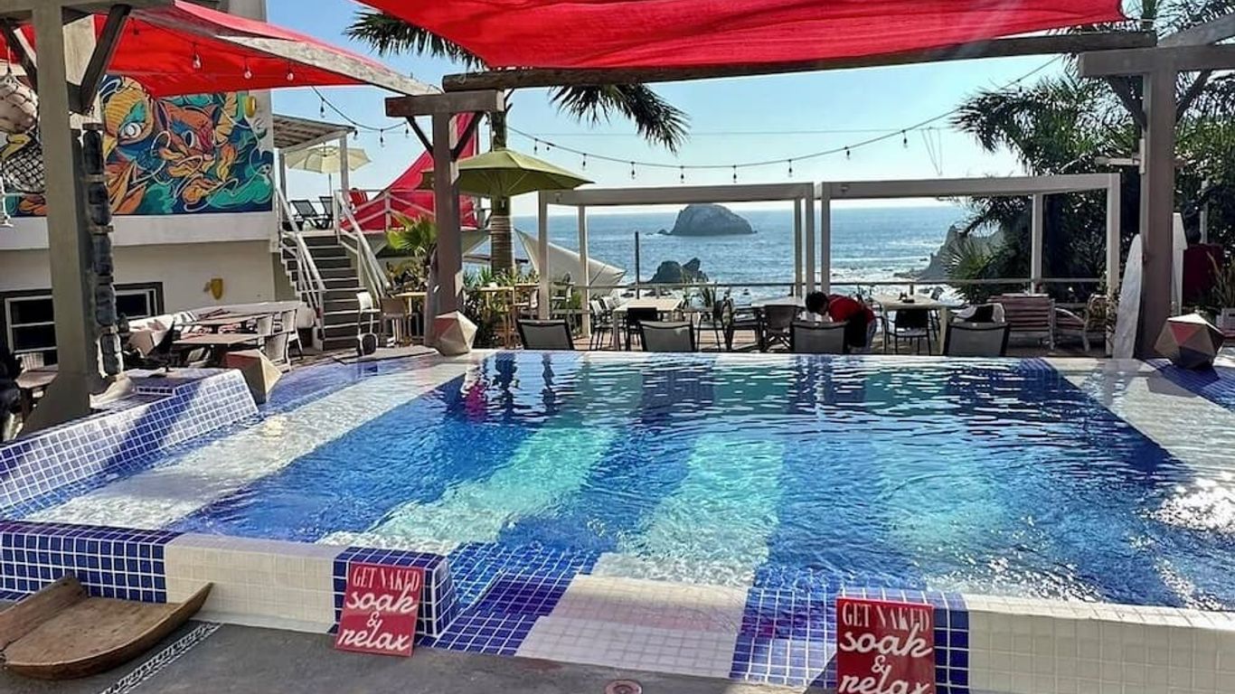 Villa Aikia (Adults Suites A/C)