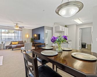 Cozy 2br Home Steps From Uga & Downtown Athens Ga - Athens - Spisestue