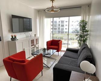 Apartment Near Beach And Airport - Santo Domingo Este - Salon