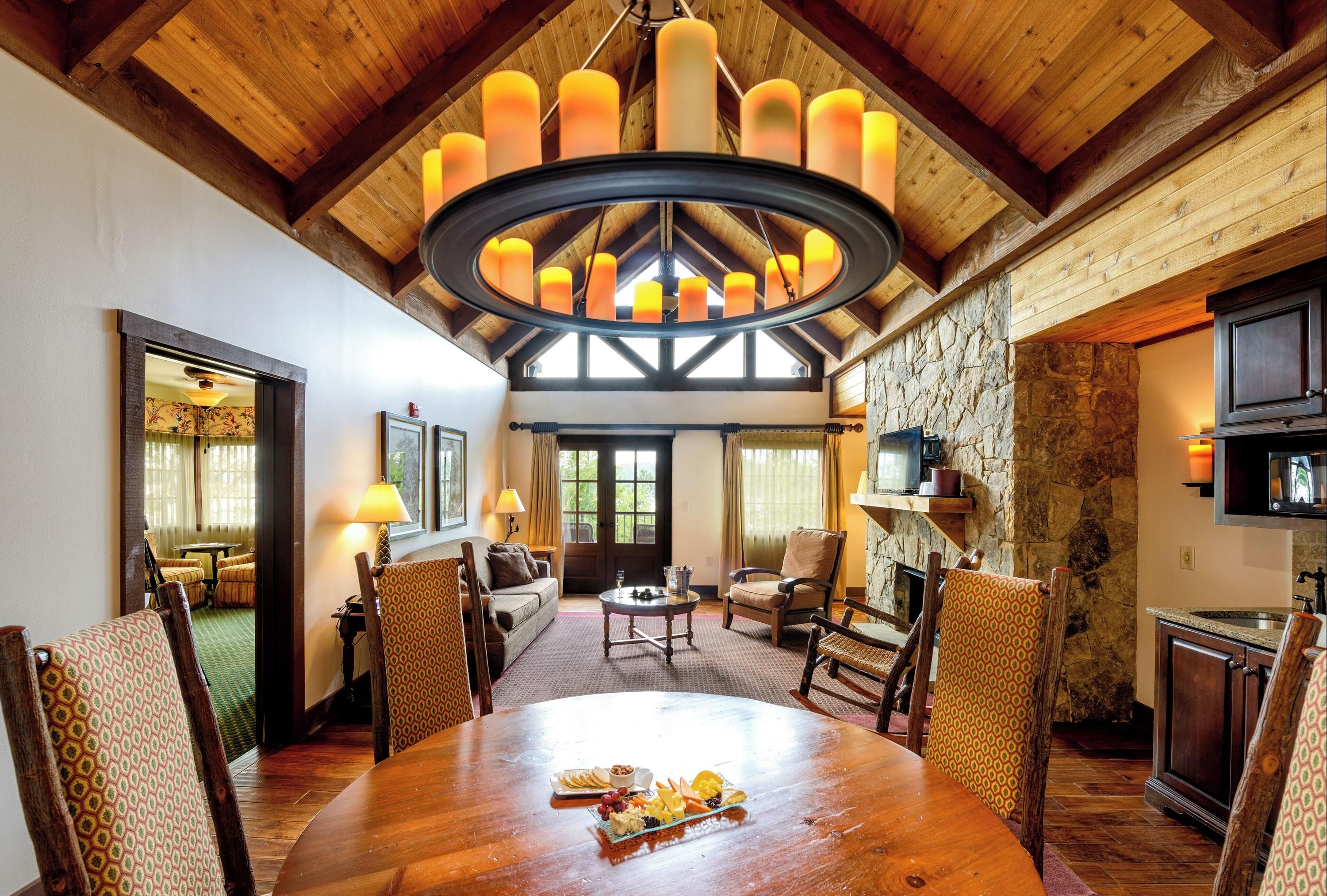 Lanier Islands Legacy Lodge - Buford - Salle à manger