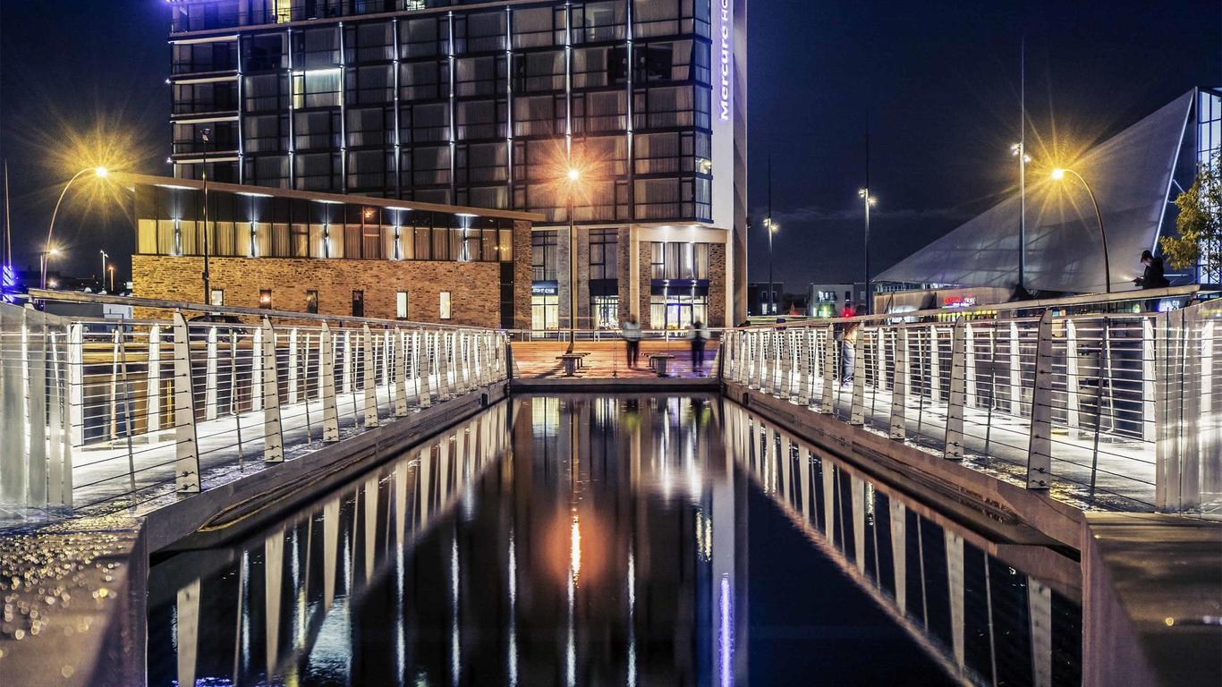 هوتل ميركيور شيربورج سنتر بورت