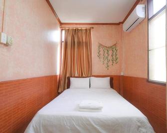 Intouch Guest House - Vientiane - Bedroom