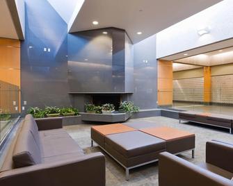 West Coast Suites At Ubc - Vancouver - Lobby