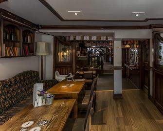 Black Swan - Alnwick - Bar