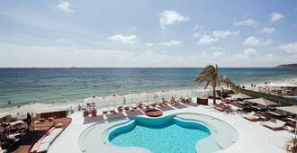 Ama Ibiza Beachfront Suites - Sant Jordi de ses Salines - Pool
