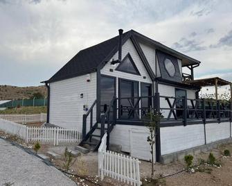 Modern tiny House Farm\n - Nevşehir - Building