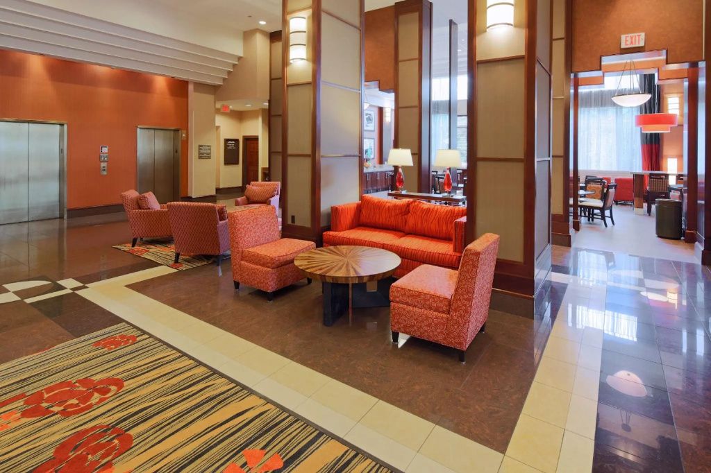 Hampton Inn & Suites by Hilton Arlington Crystal City DCA - ארלינגטון - לובי