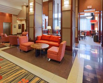 Hampton Inn & Suites by Hilton Arlington Crystal City DCA - ארלינגטון - לובי