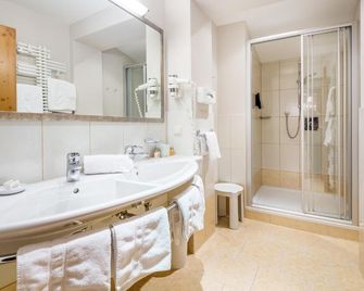 Familien- und Wellnesshotel Hanneshof - Sankt Johann im Pongau - Salle de bain