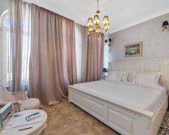 Villa Carolus in Vodice - Five Bedroom Villa with Terrace and Swimming pool - Vodice