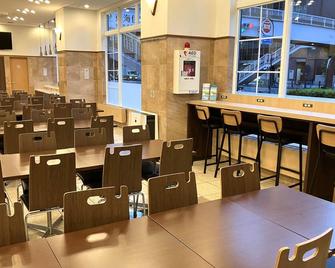 Toyoko Inn Sendai eki Nishi guchi Chuo - Sendai - Nhà hàng