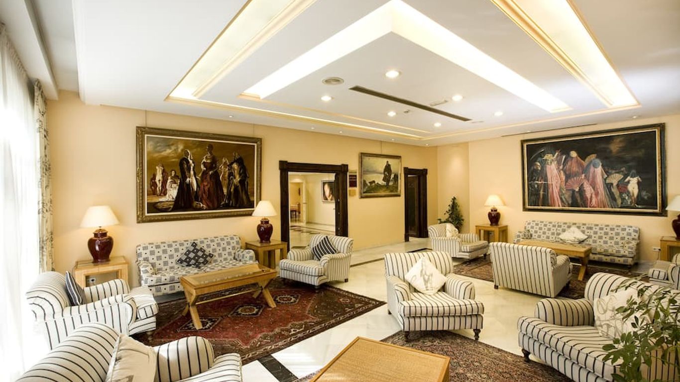 Aparthotel Monarque Sultán