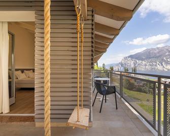 Villa Gloria SeeLe Garda Hotel - Nago–Torbole - Balcone