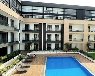 Unique Homes by Embassy Gardens - Accra - Gebouw