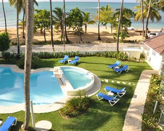 Hotel Residence Marilar - Las Terrenas - Piscina