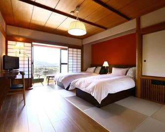 Yorozuya Annex Yurakuan - Yamanouchi - Slaapkamer