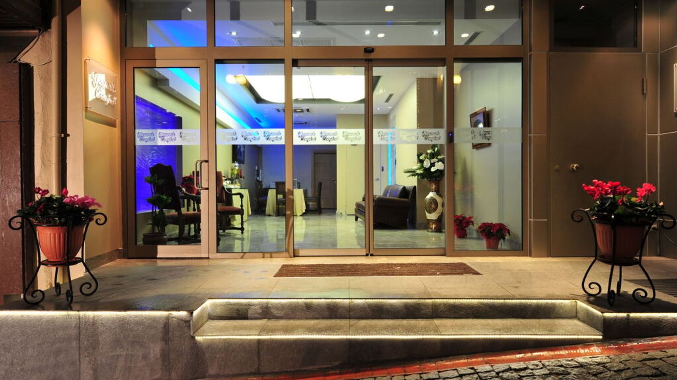 Yasmak Comfort Hotel