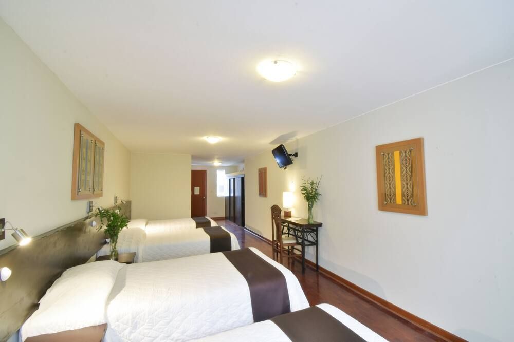 Hotel Senorial