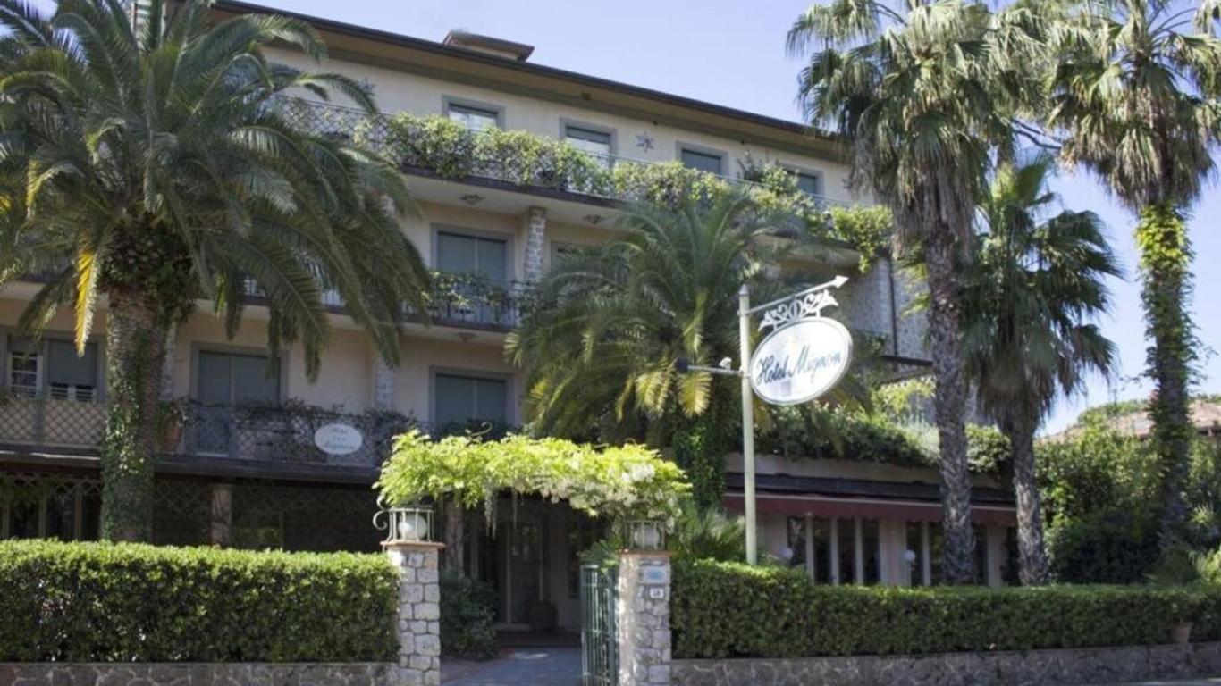 Hotel Mignon