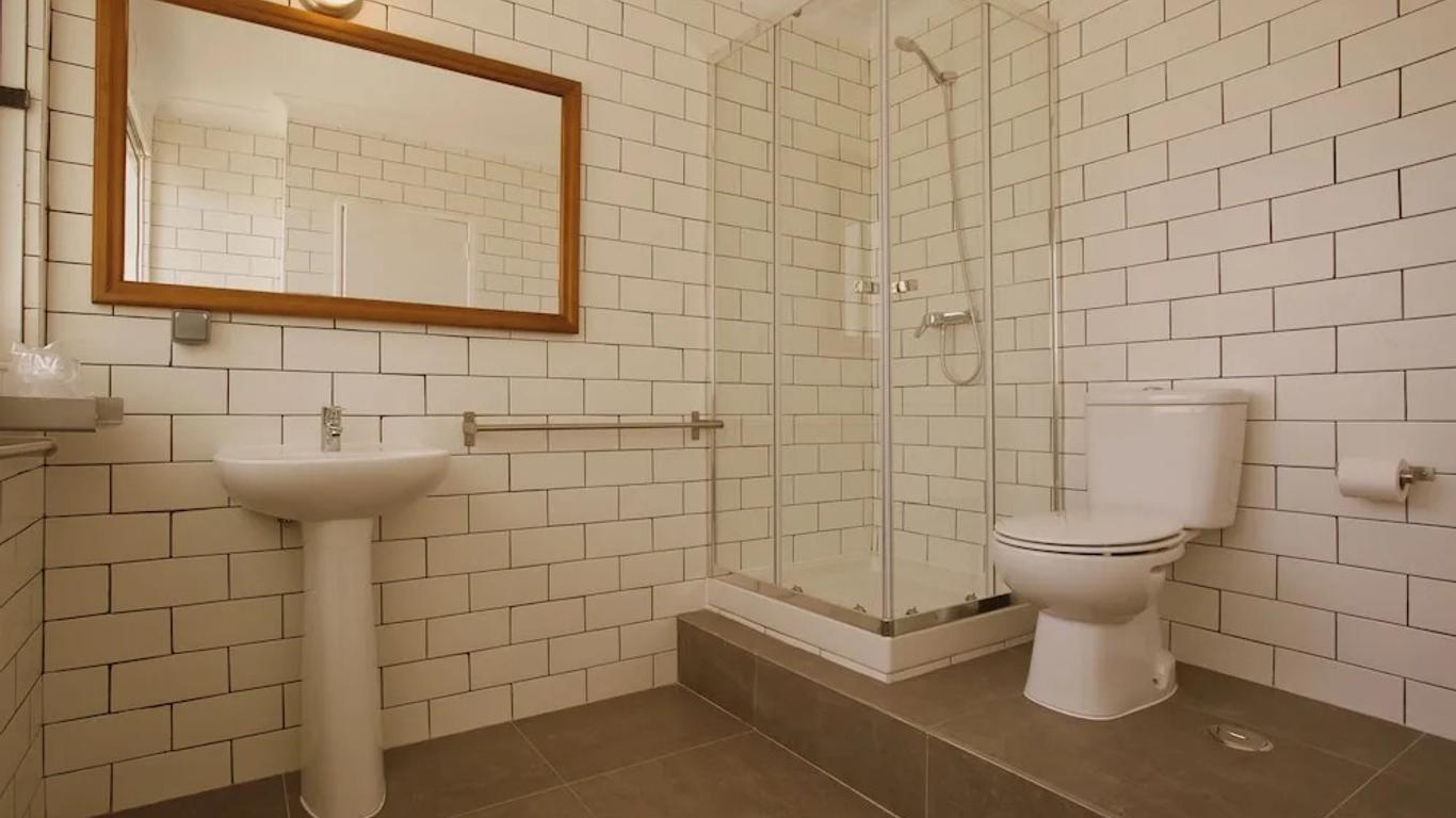 Amar Hostel & Suites
