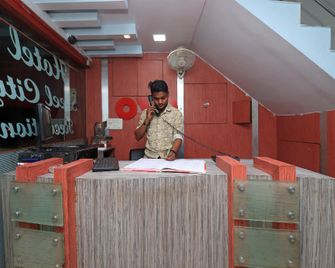 Hotel O Steel City - Bhilai - Front desk