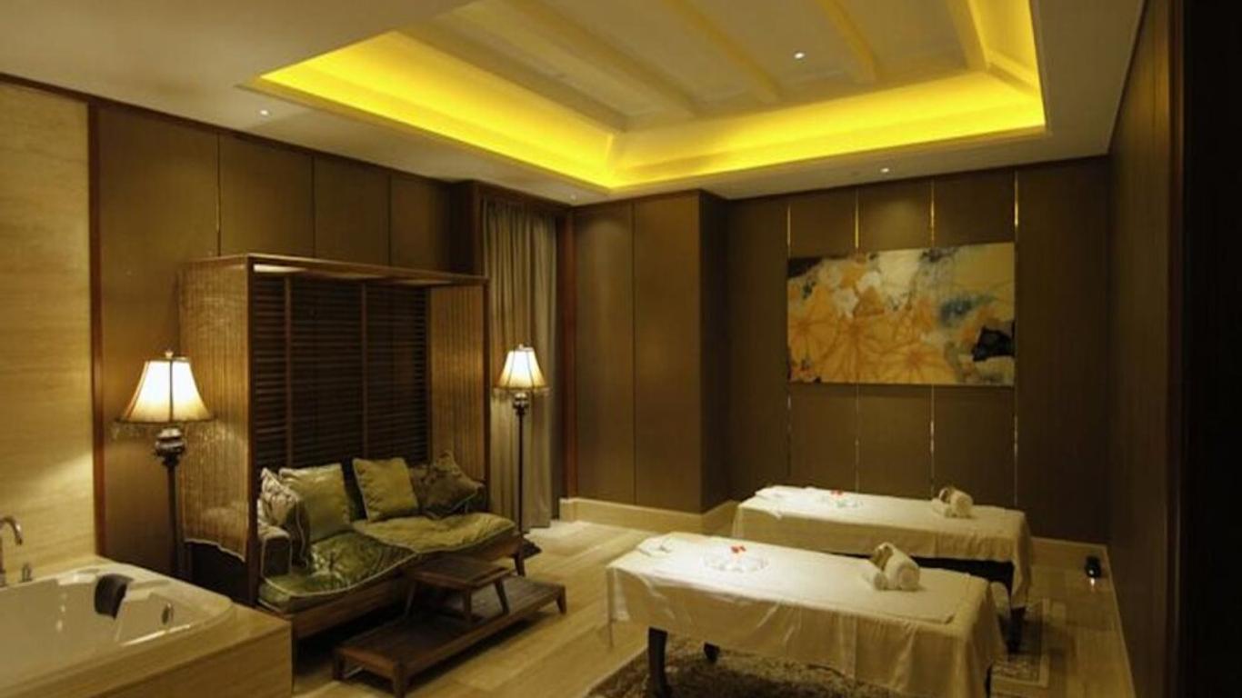 أستا هوتل شنتشن