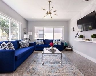 Peaceful Casita Near Hollywood Beach & Essentials - Hollywood - Sala de estar