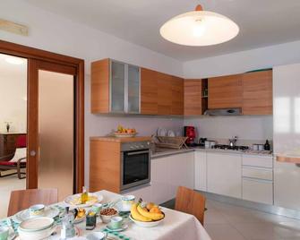B&B La Stradella - Ostuni - Cocina