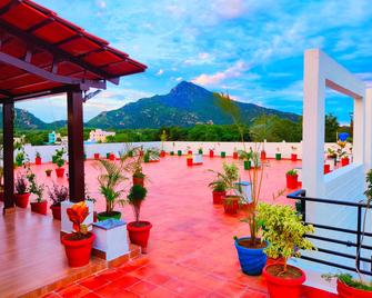 Thaai Residency - Tiruvannāmalai - Будівля